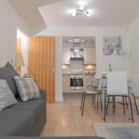 Beautiful 2 Bed In Central Birmingham: A Hidden Gem! Εξωτερικό φωτογραφία
