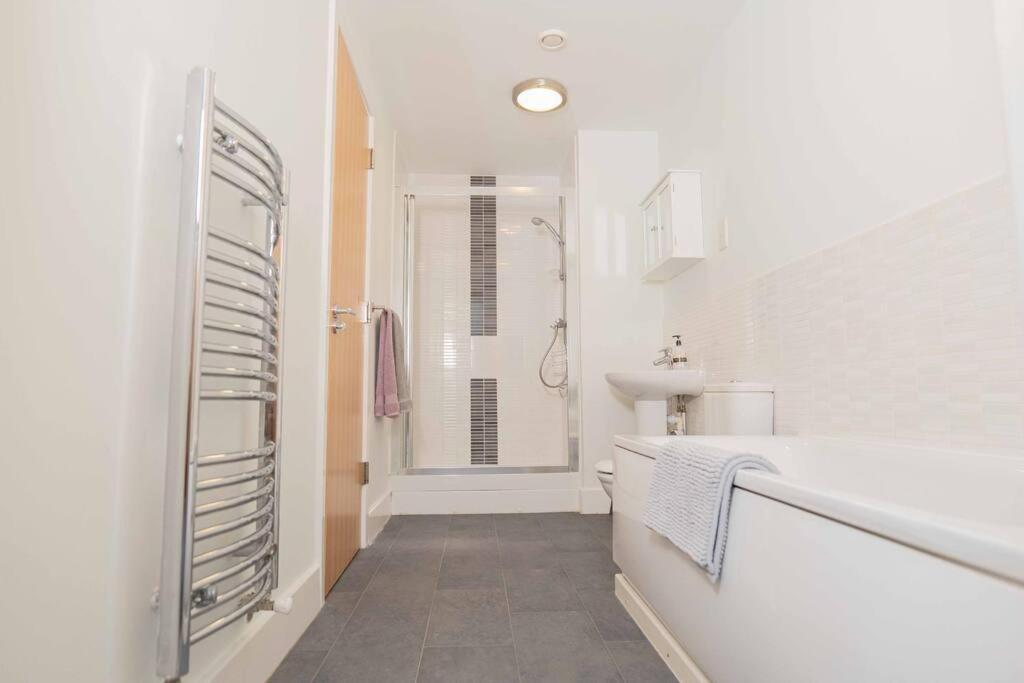 Beautiful 2 Bed In Central Birmingham: A Hidden Gem! Εξωτερικό φωτογραφία
